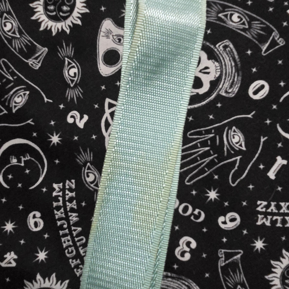 Vera Bradley Multicolor Quilted Crossbody Bag - Picture 7 of 8